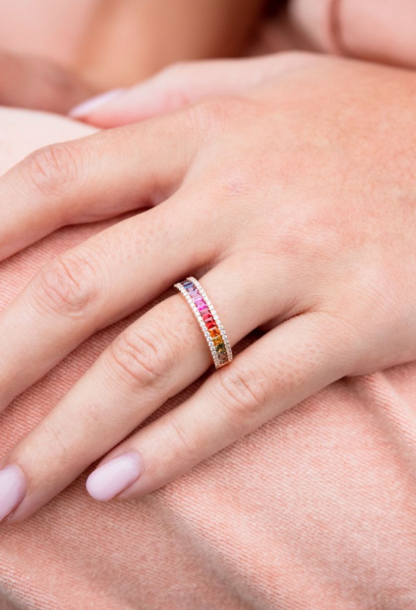 Bague or rouge Diamants et Saphirs multicolores