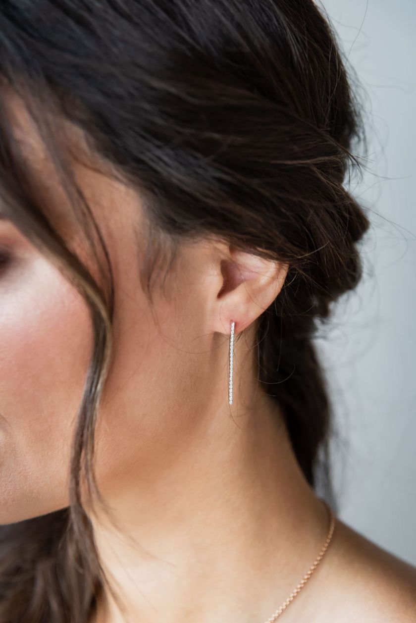 Boucles d'oreilles or gris ligne de Diamants